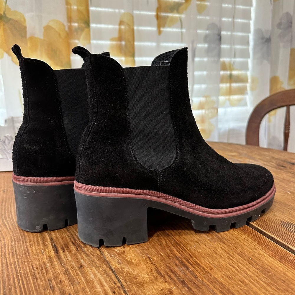 Antonio de Falia Black Suede Boots Size 9